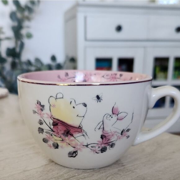 Disney Winnie the Pooh Collectible Mug - Picture 5 of 6